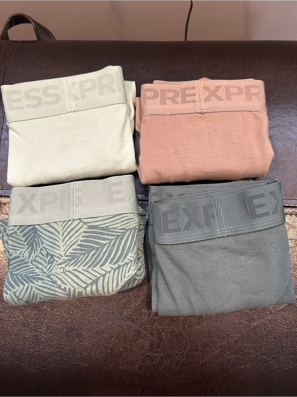 Express Shorts